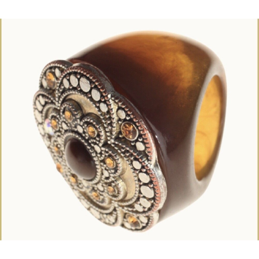 Vintage Chunky Resin Statement Ring Size 6.25 Brown Lucite Silver Floral Stone